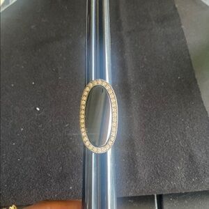 Elegant Black and Gold Ring